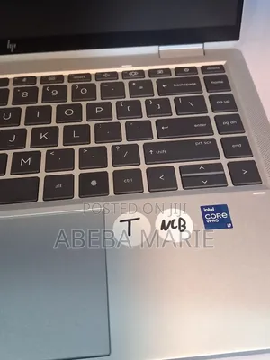New Laptop HP EliteBook 1040 G8 32GB Intel Core i7 SSD 1T