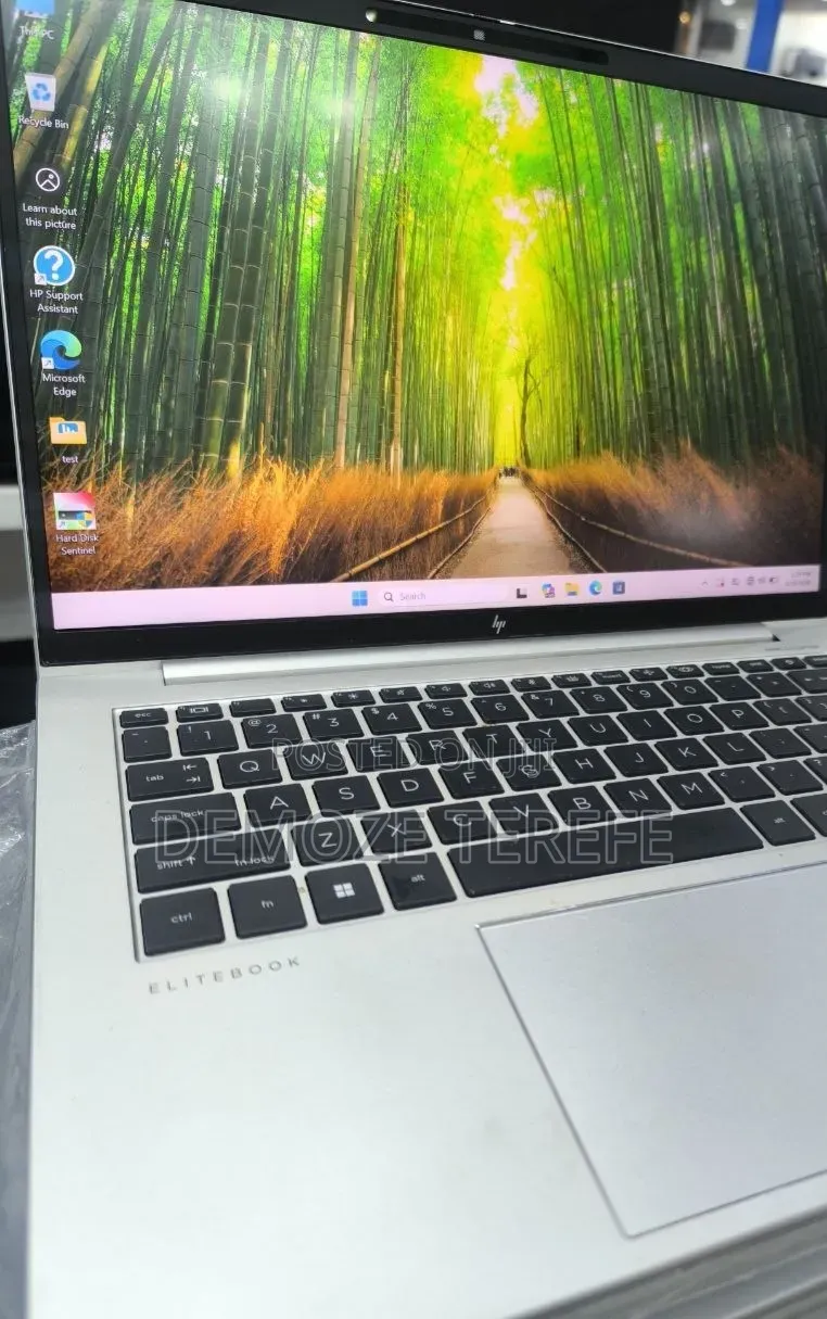 New Laptop HP EliteBook 845 G11 16GB AMD Ryzen 7 SSD 512GB