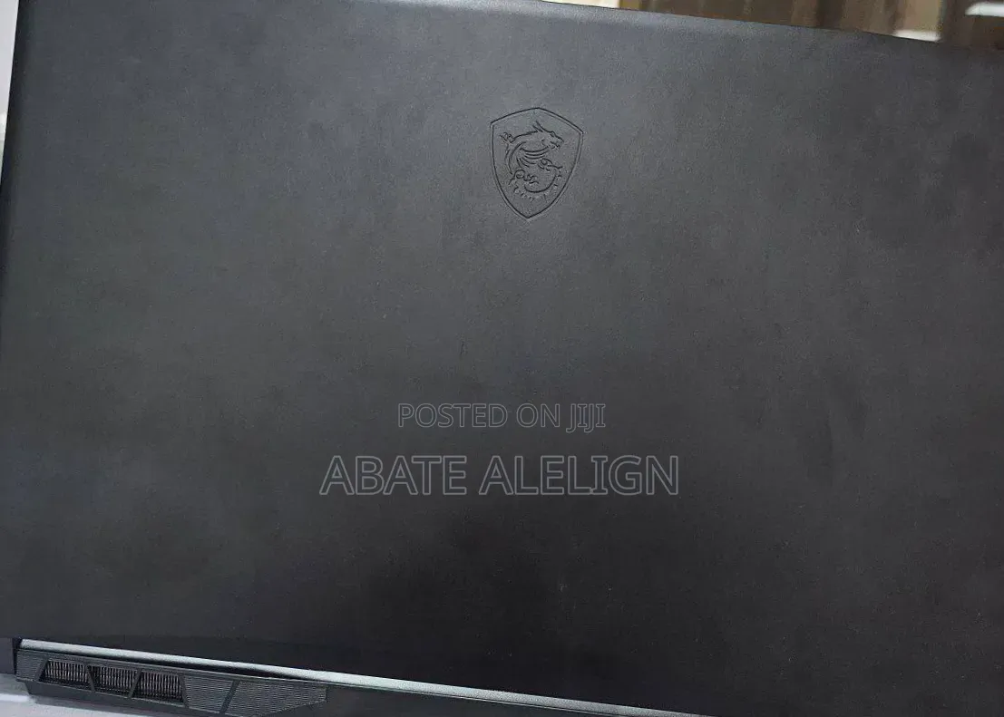 New Laptop MSI Katana 15 16GB Intel Core i7 SSD 512GB