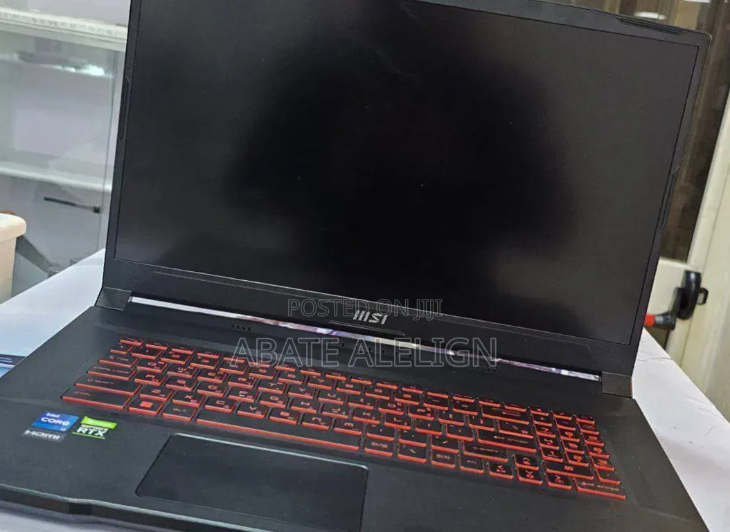 New Laptop MSI Katana 15 16GB Intel Core i7 SSD 512GB