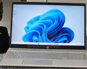 New Laptop HP Pavilion 15 8GB Intel Core i5 SSD 512GB