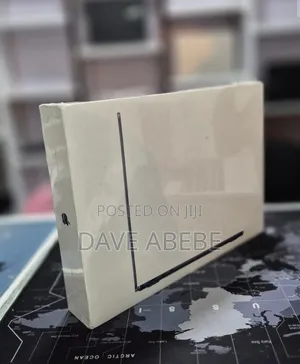 New Laptop Apple MacBook Air 2022 M2 8GB Apple M2 SSD 256GB