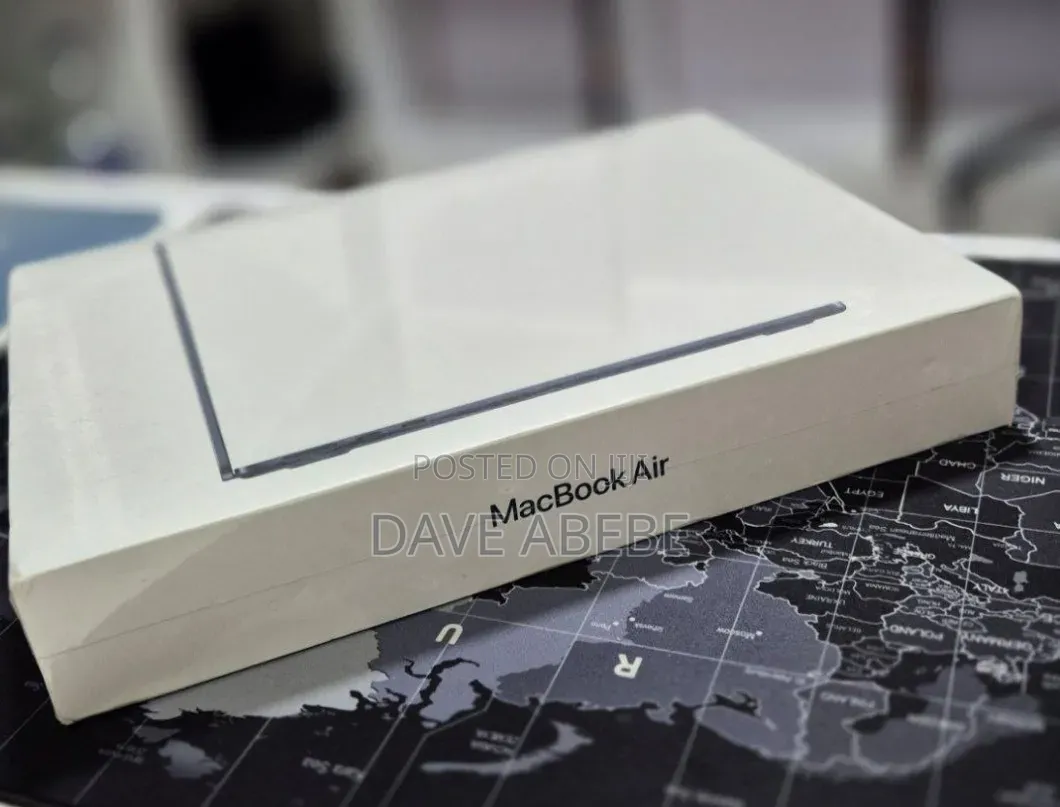 New Laptop Apple MacBook Air 2022 M2 8GB Apple M2 SSD 256GB