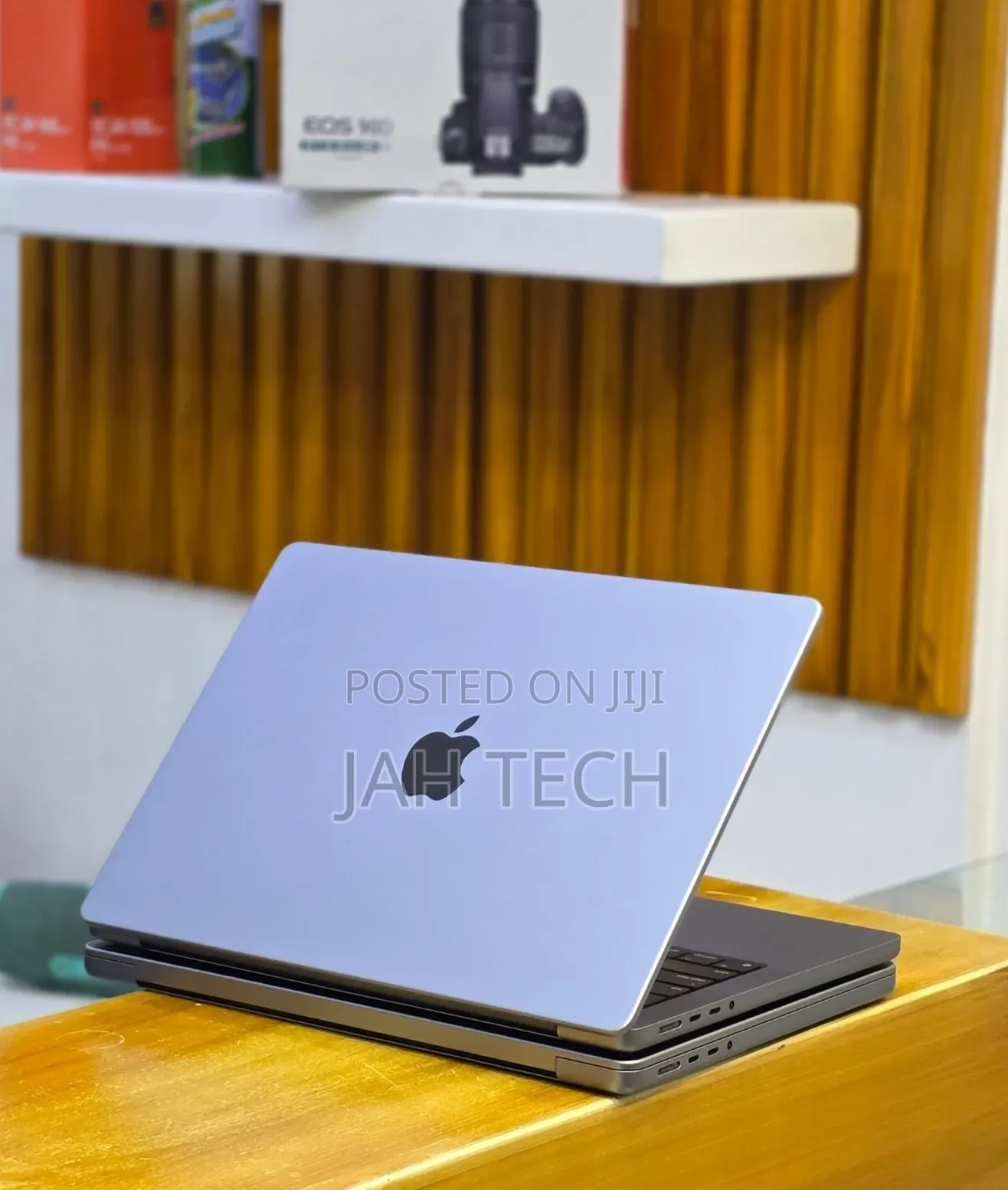 New Laptop Apple MacBook Pro 2021 M1 32GB Apple M1 Pro SSD 512GB