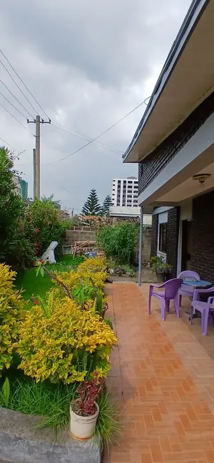 Furnished 5bdrm Villa in Ayat Zone Compound, Yeka for sale
