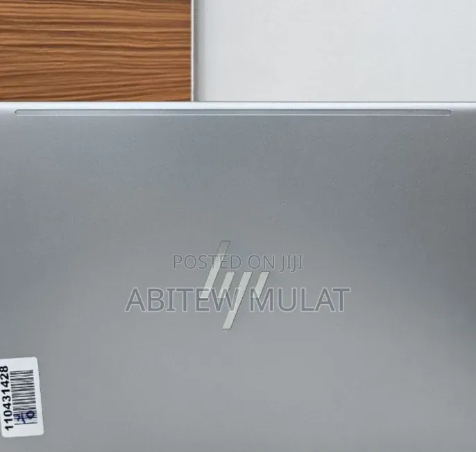 New Laptop HP ZBook Firefly 16 G10 16GB Intel Core i7 SSD 512GB