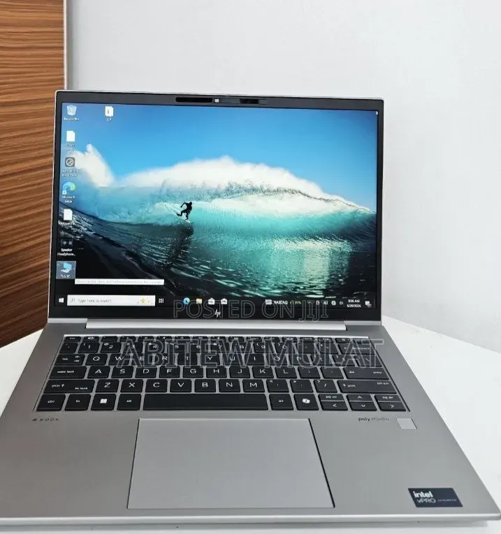 New Laptop HP ZBook Firefly 14 G11 16GB Intel Core Ultra 7 SSD 512GB
