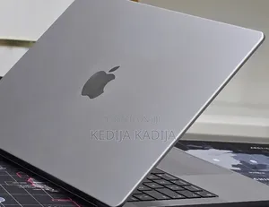 New Laptop Apple MacBook Pro 2021 M1 32GB Apple M1 Pro SSD 512GB