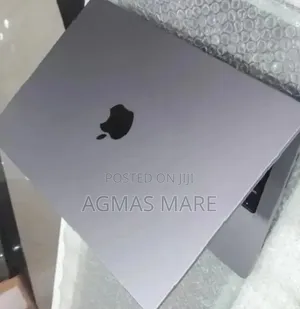 New Laptop Apple MacBook Pro 2021 M1 32GB Apple M1 SSD 512GB