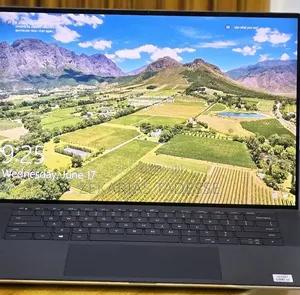 New Laptop Dell XPS 15 16GB Intel Core i7 SSD 512GB