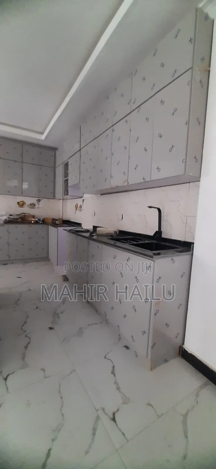 7bdrm House in Real, Bole for rent