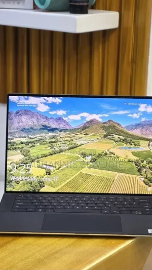 New Laptop Dell XPS 15 16GB Intel Core i7 SSD 512GB