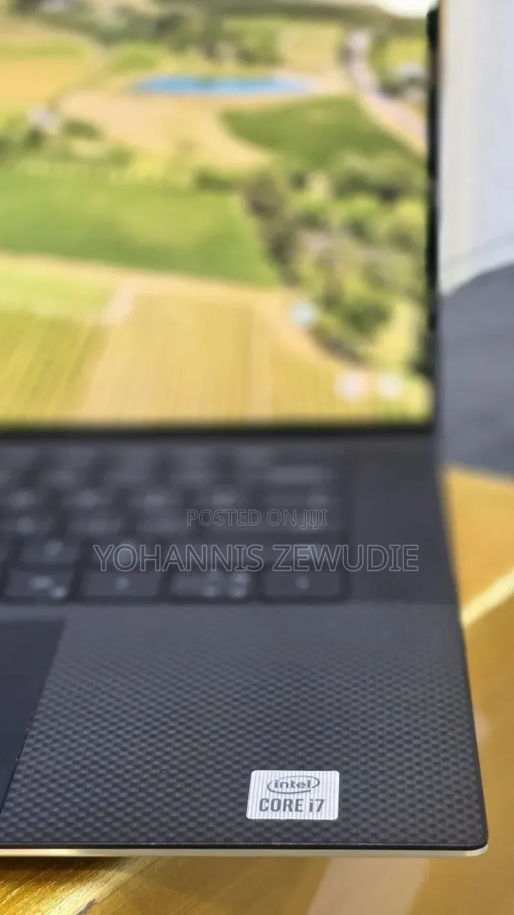 New Laptop Dell XPS 15 16GB Intel Core i7 SSD 512GB