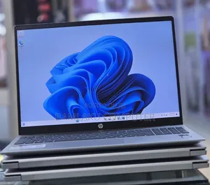 New Laptop HP Pavilion 15 8GB Intel Core Ultra 5 SSD 512GB