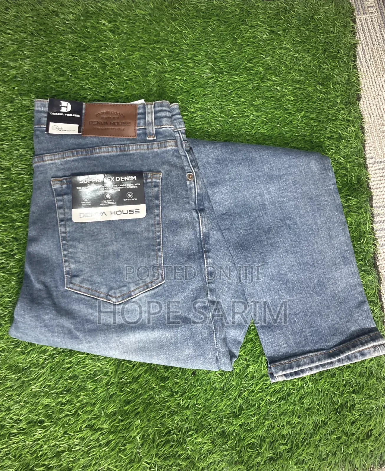 Denim House "Super Flex" Jeans: