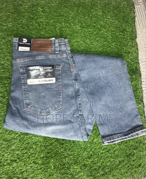 Denim House "Super Flex" Jeans:
