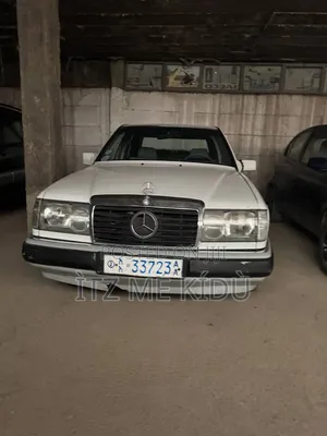 Mercedes-Benz 230E 1991 White