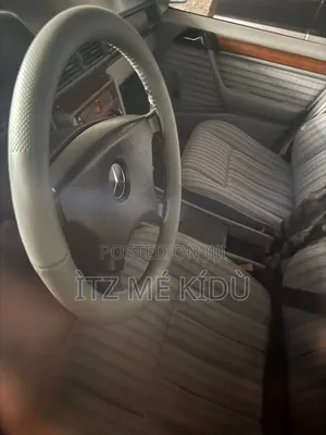 Mercedes-Benz 230E 1991 White