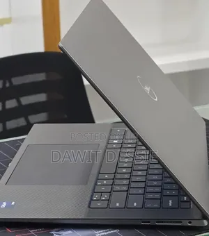 New Laptop Dell 16GB Intel Core i7 SSD 1T