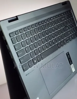 New Laptop Lenovo Yoga 7i 16GB Intel Core i7 SSD 512GB