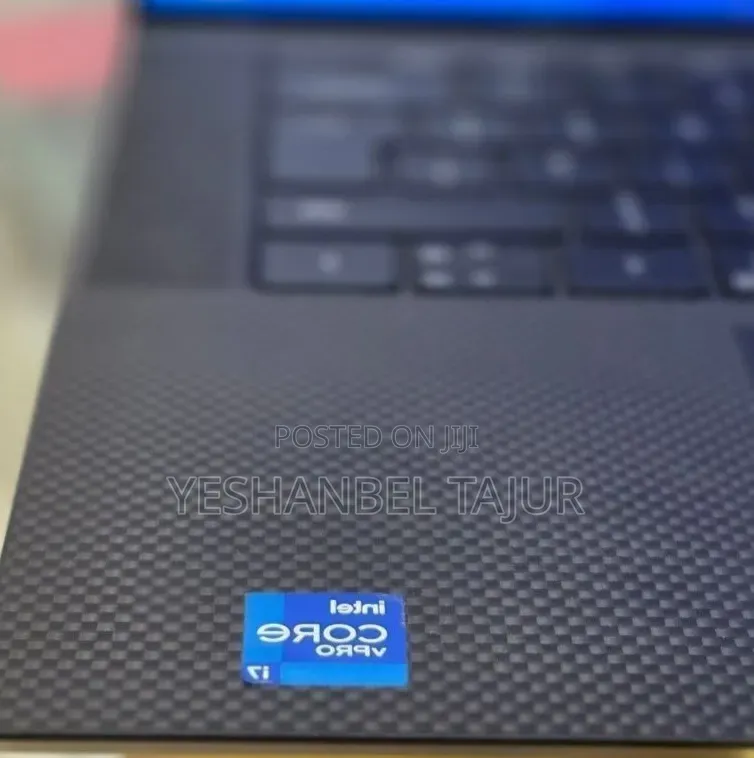 New Laptop Dell XPS 15 16GB Intel Core i7 SSD 512GB