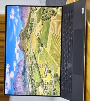 New Laptop Dell XPS 15 16GB Intel Core i7 SSD 512GB