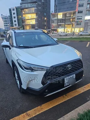 Toyota Corolla 2023 White