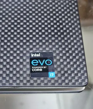 New Laptop Dell XPS 13 16GB Intel Core i7 SSD 512GB