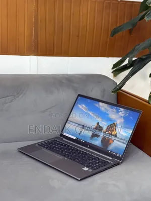 New Laptop HP ZBook 15 G6 16GB Intel Core i7 SSD 512GB