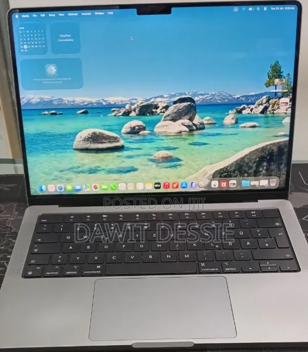 New Laptop Apple MacBook Pro 2021 M1 16GB Apple M1 Pro SSD 512GB