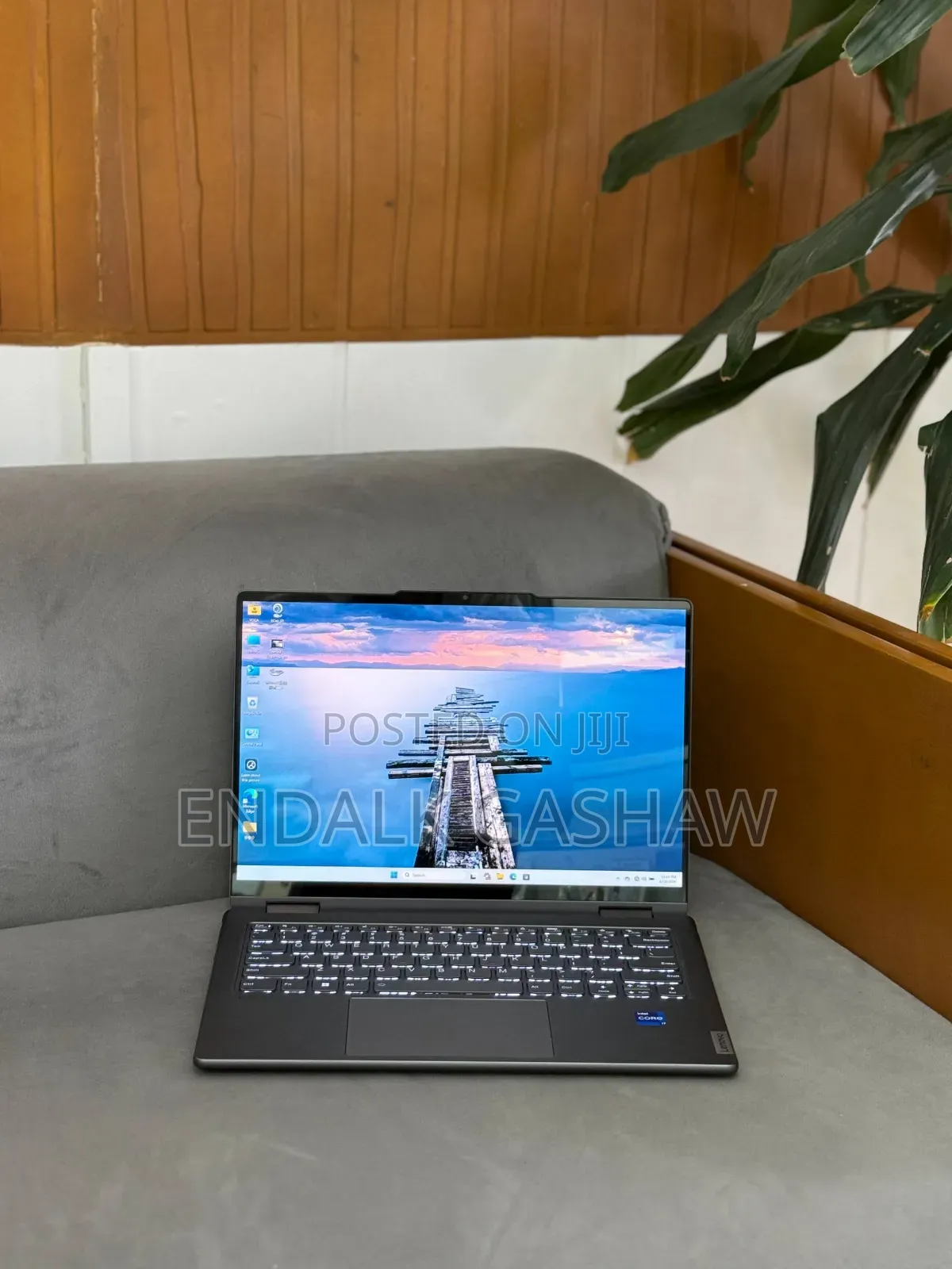 New Laptop Lenovo Yoga 7i 16GB Intel Core i7 SSD 1T