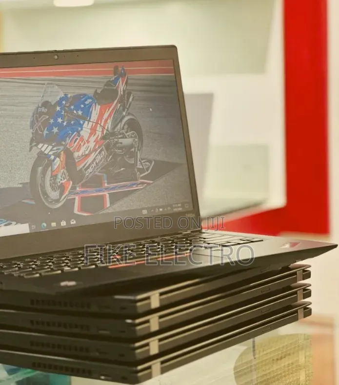 New Laptop Lenovo ThinkPad t495s 16GB AMD Ryzen 7 SSD 512GB
