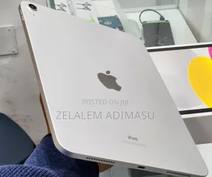 New Apple iPad Pro 2 12.9 4 GB Silver
