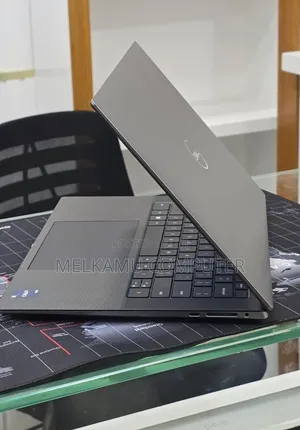 New Laptop Dell Inspiron 15 16GB Intel Core i7 SSD 1T