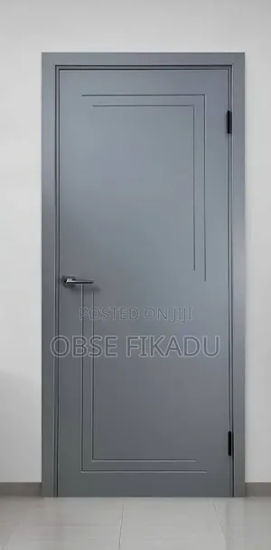 Crown Door