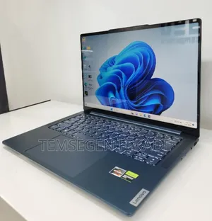 New Laptop Lenovo Yoga 710 16GB AMD Ryzen 7 SSD 512GB