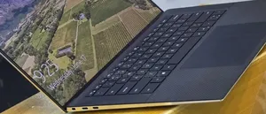New Laptop Dell XPS 15 16GB Intel Core i7 SSD 512GB