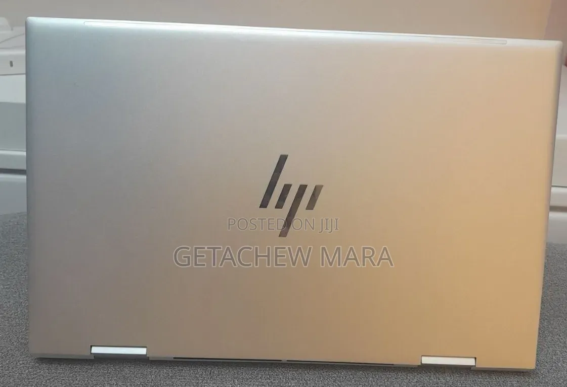 New Laptop HP Envy X360 8GB Intel Core i7 SSD 512GB