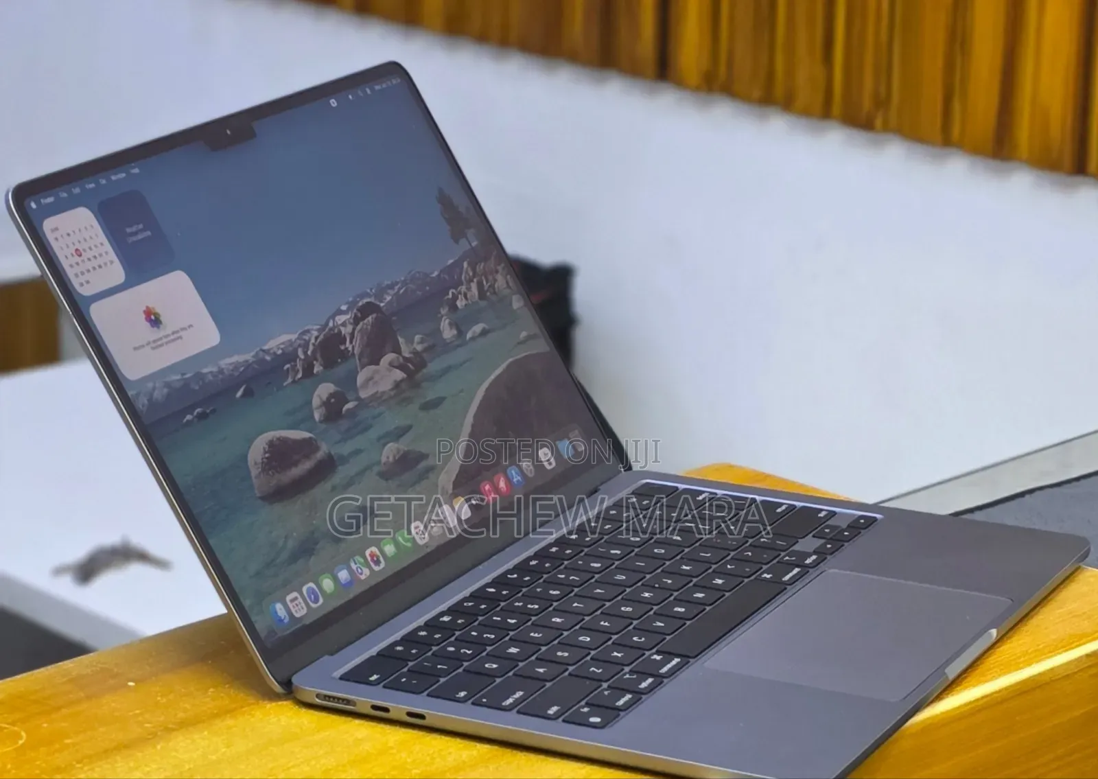 New Laptop Apple MacBook Air 2023 M2 8GB Intel SSD 256GB