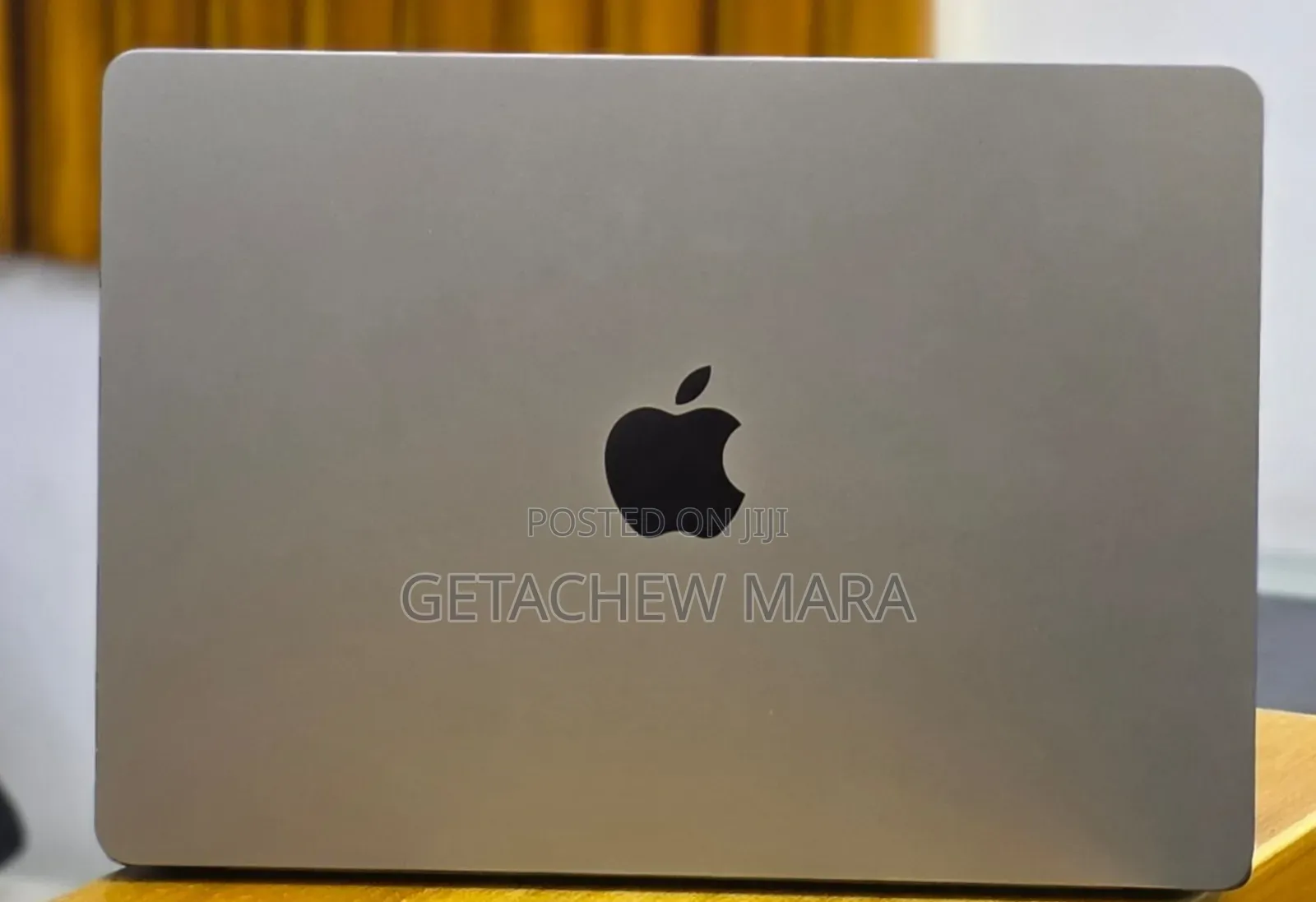 New Laptop Apple MacBook Air 2023 M2 8GB Intel SSD 256GB