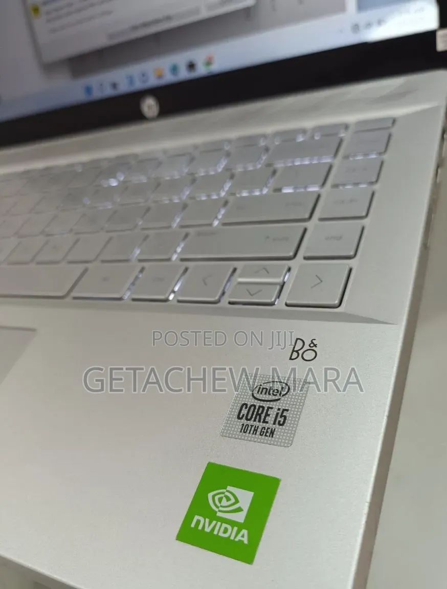 New Laptop HP Pavilion 15 8GB Intel Core i5 SSD 512GB