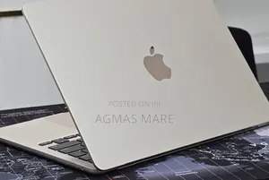New Laptop Apple MacBook Air 2022 M2 16GB Apple M2 SSD 256GB
