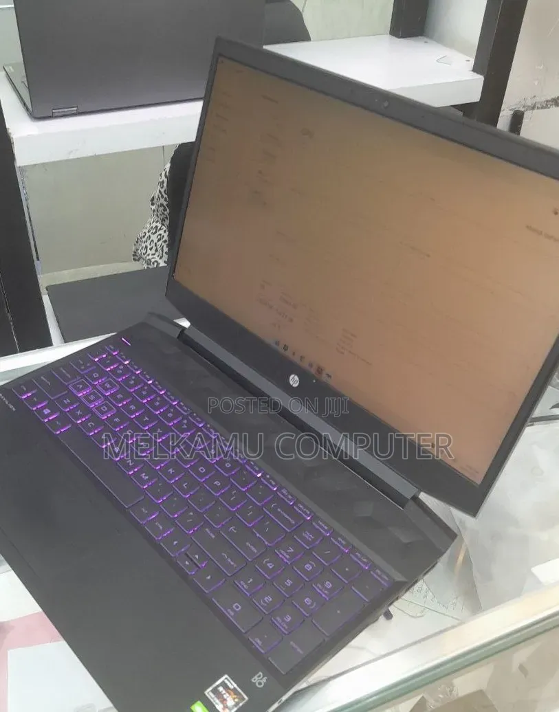 New Laptop HP Pavilion 15 16GB AMD Ryzen 5 SSD 512GB