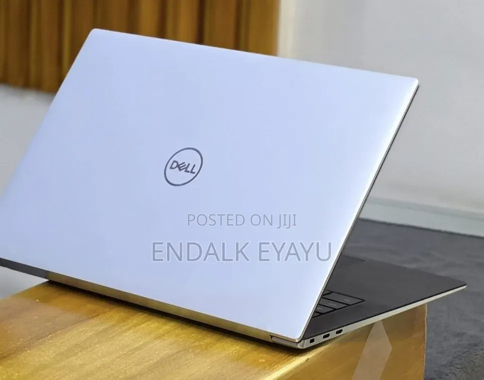New Laptop Dell XPS 15 16GB Intel Core i7 SSD 512GB