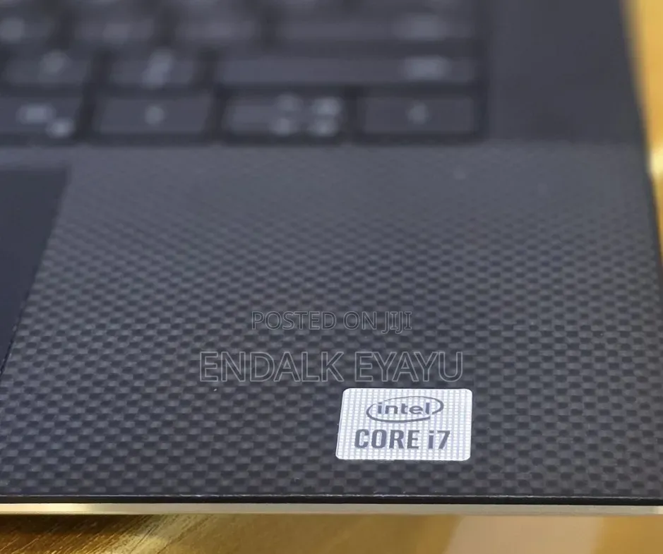 New Laptop Dell XPS 15 16GB Intel Core i7 SSD 512GB
