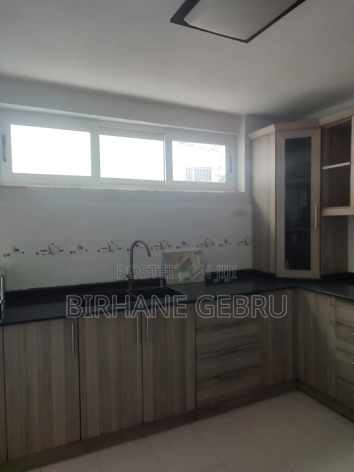 6bdrm Apartment in G+3+Teracce, Bole for rent