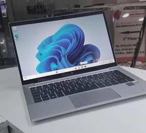 New Laptop HP EliteBook 830 G8 16GB Intel Core i5 SSD 512GB