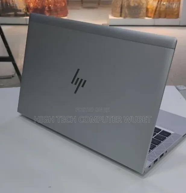 New Laptop HP EliteBook 830 G8 16GB Intel Core i5 SSD 512GB