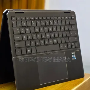 New Laptop HP Spectre 16GB Intel Core i7 SSD 1T