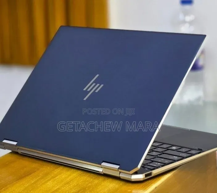 New Laptop HP Spectre 16GB Intel Core i7 SSD 1T